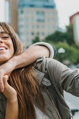The Surprising Secret of Happy Couples: 7 Nightly Steps to Maintain Intimacy and Love Between Partners