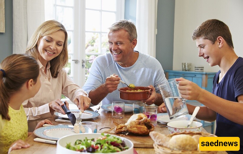 Dining Etiquette in France 🍽️