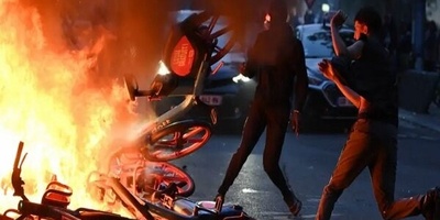 Arrest Of 416 People In France Riots After Paris Saint-Germain Victory