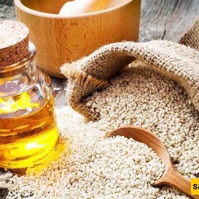 What is the nature of sesame? Is sesame considered hot or cold?