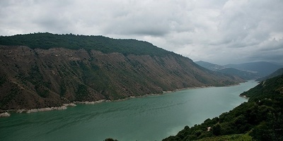 Shahid Rajaee Dam in Sari: Iran’s Hidden Gem for Nature Lovers and Adventure Seekers