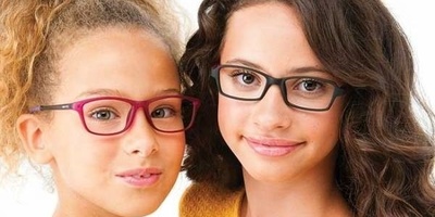 Vision Impairment and Eye Diseases: 15 Signs and Prevention Methods