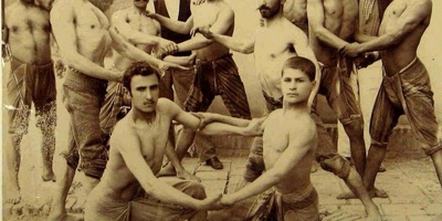 From Minstrels to Pigeon Fanciers: Photographs of Everyday Life in the Qajar Period