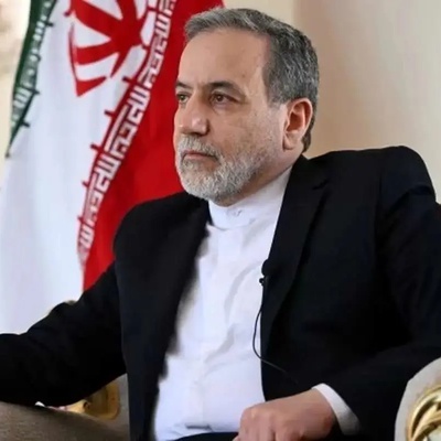 Seyed Abbas Araghchi: “Within the scope of my duties, I have full authority; I have not become conservative; we are still far from the point of negotiating with the United States.”