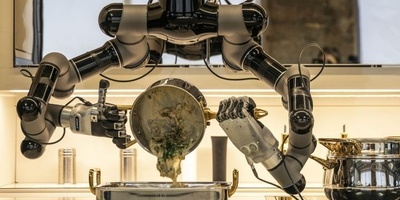 Robotic Kitchen Uses AI to Serve 120 Meals Per Hour—A Game-Changer for Restaurants