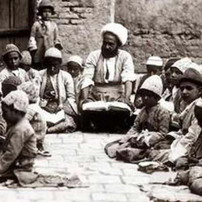 The Difference in Kids Going to School from the Qajar Era to the 1980s + Photos