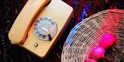 Today’s Nostalgic Frame: A Look at Grandma’s Kitchenware—’80s Kids Remember Them Well! Which One Did You Have?