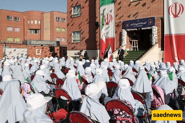 New School Year Officially Begins In Iran: Pezeshkian Rang The Bell Of The Beginning of School