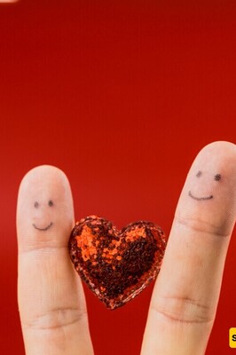 10 Scientific Signs That Prove You’re in Love – Are You?