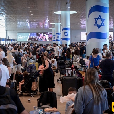 Chaos at Tel Aviv Airport Leaves Thousands Waiting for Luggage and Flights