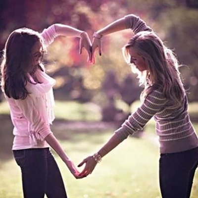 How to Be a Good Friend: 5 Practical Ways to Build Stronger Friendships