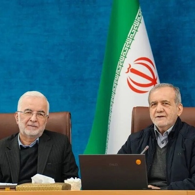 Pezeshkian: US and Europe Driven by Greed for Iran's Oil and Gas