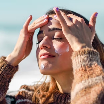Why Does Some People's Skin Become Much Drier in Winter?