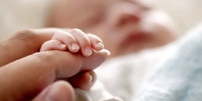 The Moment the Most Surprised Baby from the Ice Age Was Born in the Operating Room Went Viral—The Most Beautiful Video to Brighten Your Day 😂