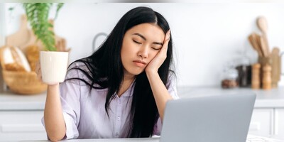 How to Manage Daytime Sleepiness at Work: 9 Effective Strategies