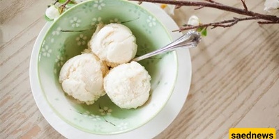 The Easiest Way To Make Homemade Vanilla Ice Cream