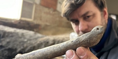 Images: A Thousand-Year-Old Bone Skate Is Discovered