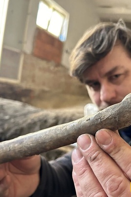 Images: A Thousand-Year-Old Bone Skate Is Discovered