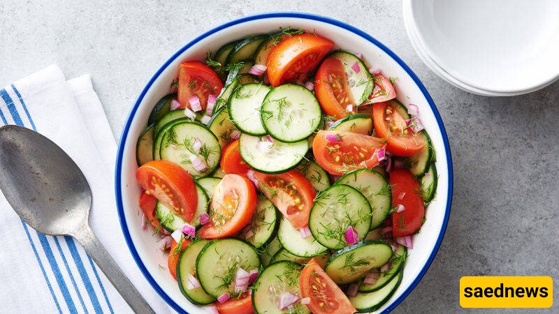  Cucumber and Tomato