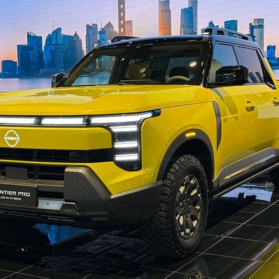 Video: Introducing the First Chinese Nissan Pickup — Do You Think It Can Compete with the Blue Nissan?