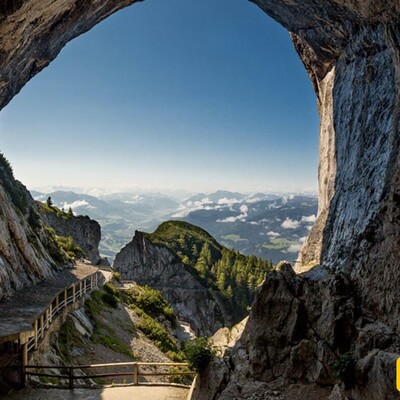 Ice Cave Eisriesenwelt / Austria’s Natural Wonder