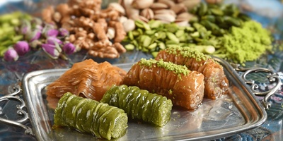 How to Make Istanbul-Style Baklava