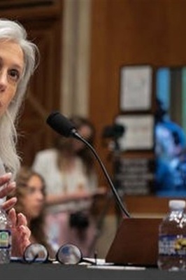 US Disease Control Chief Fired in Clash over Covid Vaccines