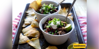 This 10-Ingredient Chicken Chili Feeds A Crowd — and Uses Dried Beans (No Soak Required!)