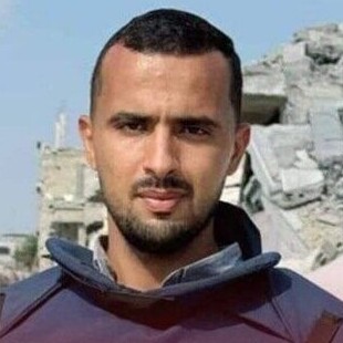 [VIDEO] Moment Al Jazeera Journalist and Cameraman Killed in Israeli Attacks in Gaza