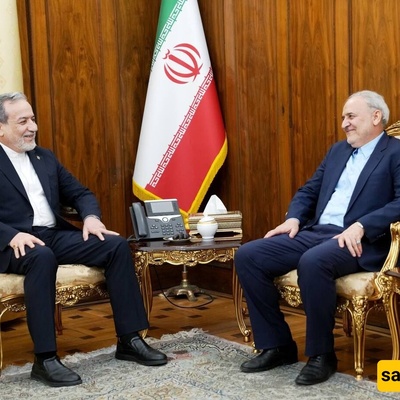 Araghchi Holds Talks with Iran’s Ambassador to Pakistan