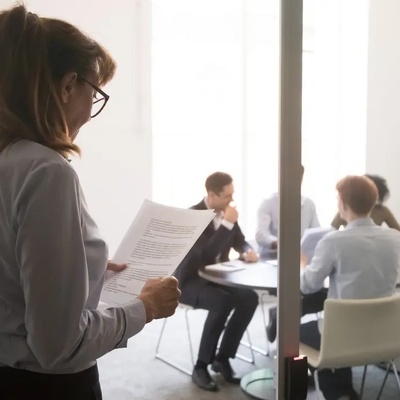 How To Speak Confidently In Public Without Stress