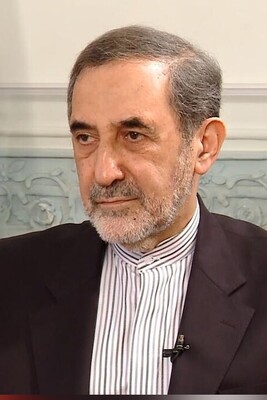 Leader's Advisor Meets with President-Elect Pezeshkian Ahead of Inauguration