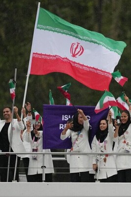 [VIDEO] Iran Shines Bright at Paris Olympics: 22-Member Delegation Takes Center Stage in Spectacular Parade of Nations!