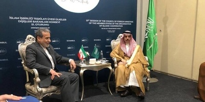 Meeting of Araqchi with the Foreign Ministers of Saudi Arabia and Iraq