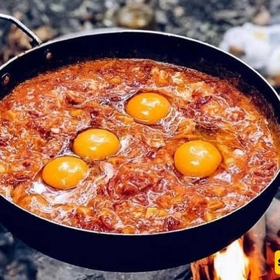 Why Eggs Develop a Sulfur Smell in Omelets and Fried Eggs + Solutions