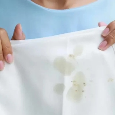 How to Remove Oil Stains from Clothes Before Washing