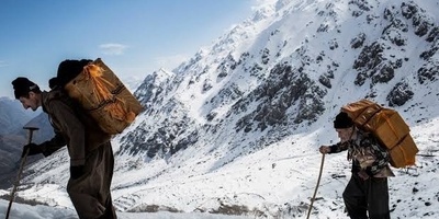 This Pakistani Elderly Man Did Something With His Bare Hands That Even Younger People can Hardly Believe; He Single-Handedly Proved That Age is Just a Number + Video