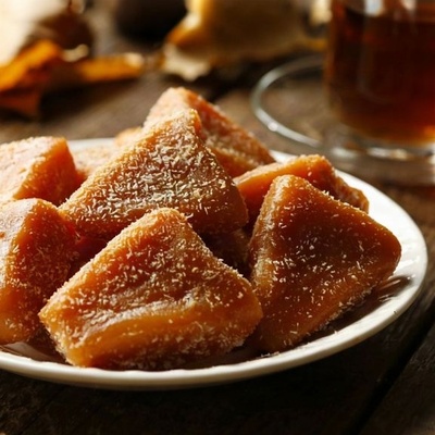 No-Bake Persimmon Baslouq: An Easy and Delicious Autumn Treat