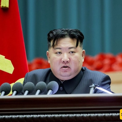 First Image of North Korea’s Nuclear Submarine Released — Is a Nuclear Conflict Approaching?