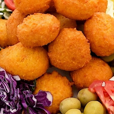How to Make Fluffy Homemade Falafel with Special Sauce (Complete Ingredients)