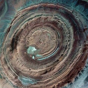 The Stunning Secrets of the Sahara’s Eyes: Beauty and Mysteries Waiting to Be Uncovered + Photos