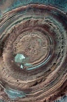 The Stunning Secrets of the Sahara’s Eyes: Beauty and Mysteries Waiting to Be Uncovered + Photos