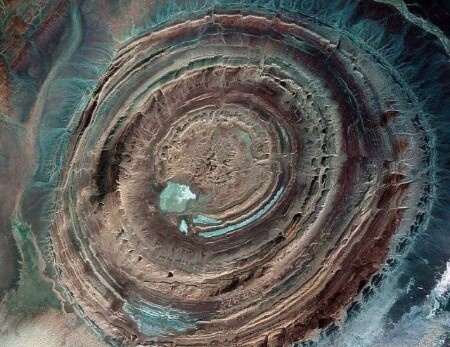 The Stunning Secrets of the Sahara’s Eyes: Beauty and Mysteries Waiting to Be Uncovered + Photos