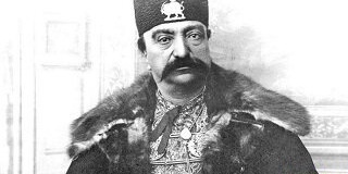 The Strange Clothing and Eating Style of Naser al-Din Shah Qajar