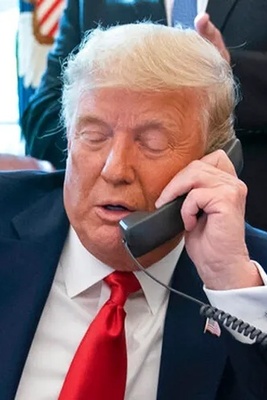 Trump’s Strange Claim About a Phone Call From Senior Iranian Officials Last Night / Did Iranian Officials Beg Trump?