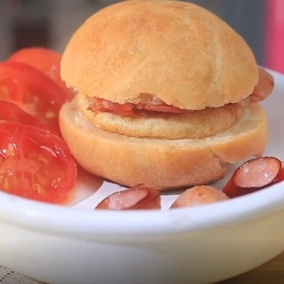 Quick & Tasty: Restaurant-Style Chicken / Mini Breakfast with Eggs – Delicious American Dish