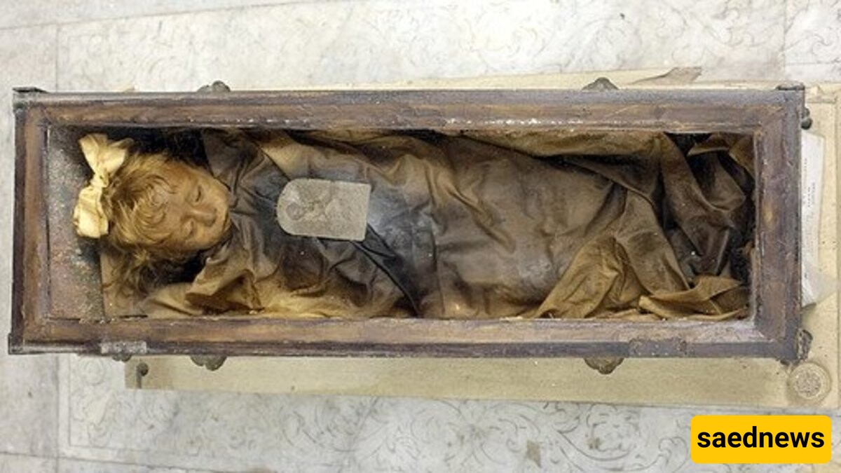 The Strangest Two-Year-Old Mummy in the World That Still Blinks + Photo