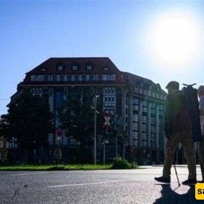German City Dresden Cleared for WWII Bomb Defusal