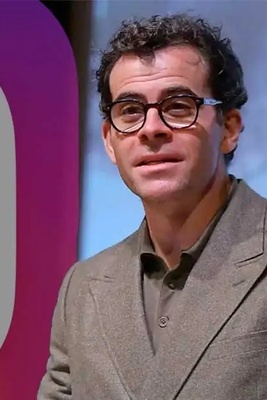 Shocking Confessions of Instagram’s CEO: ‘I Swear We Aren’t Spying on You!’ + Video