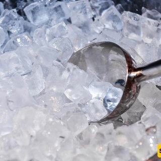 5 interesting uses and applications of ice in housekeeping and cooking